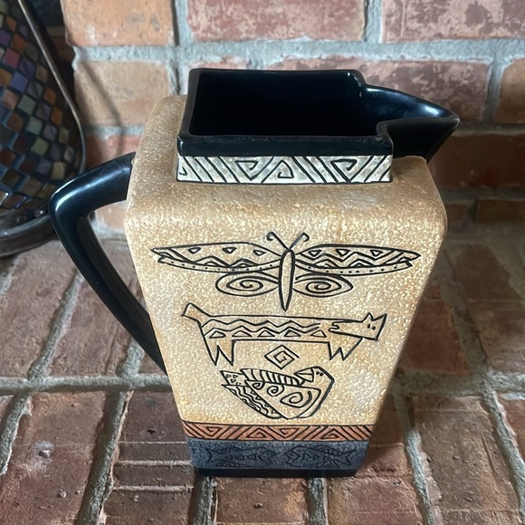 Laurel Burch Ganz Bella Casa Aztec Ceramic Stoneware Pitcher BC8140 - Picture 2 of 7